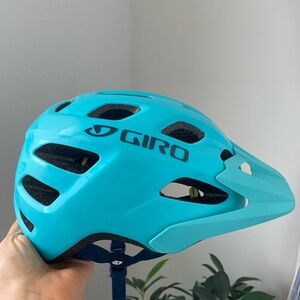 Giro Kids Helmet Teal Blue